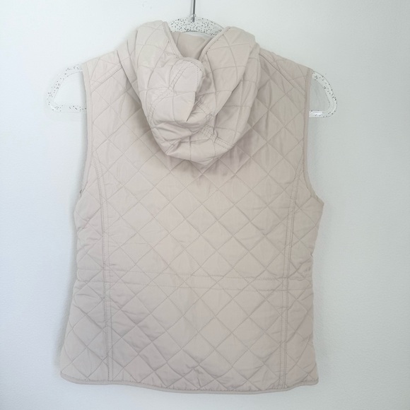 Zara for Girls Size 12 yrs. Ivory Quilted Hooded Vest Pockets Zip Up - Picture 2 of 9